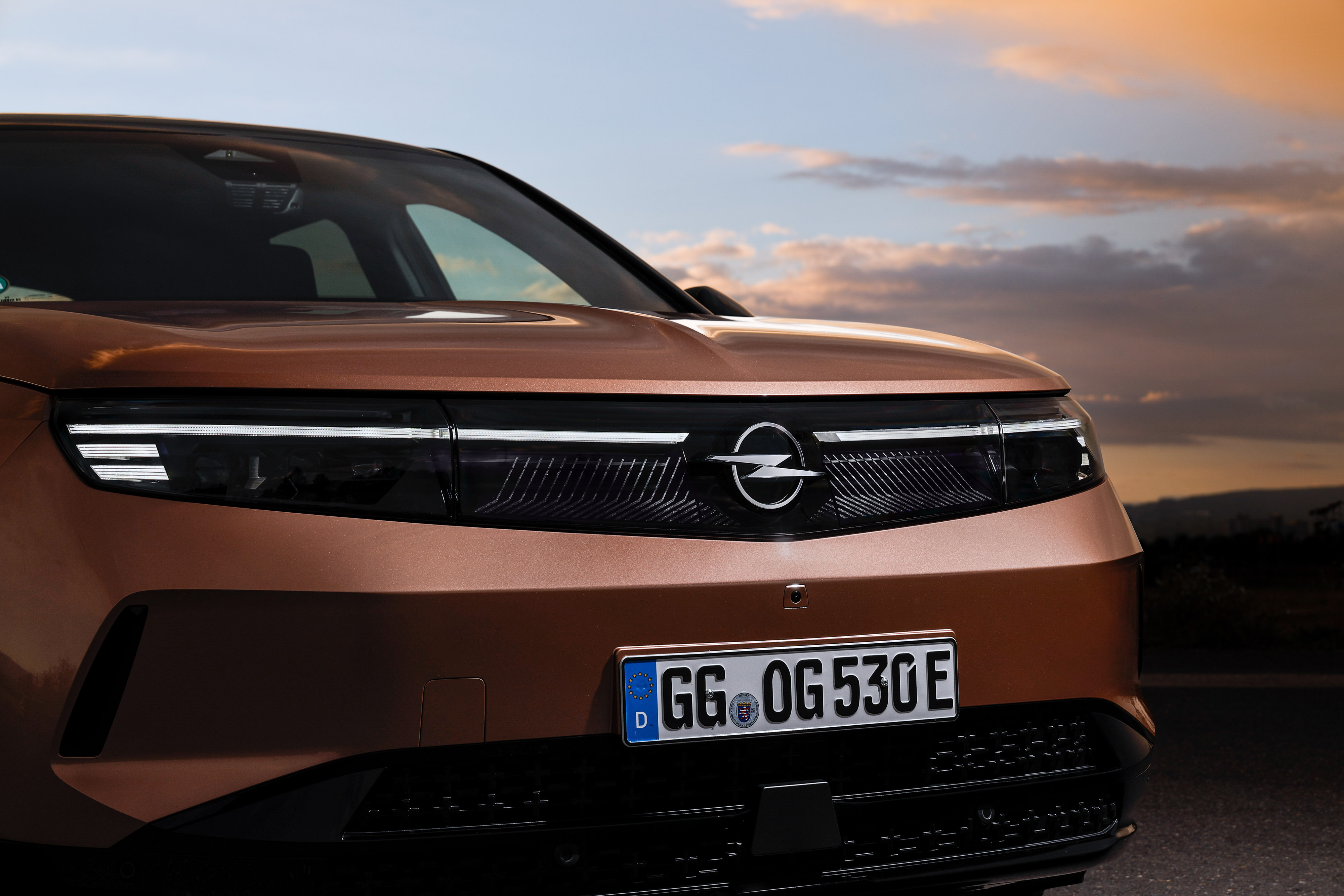 Photo of Opel Grandland Headlight